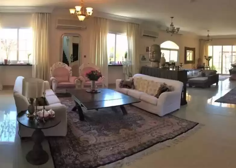 Residential Ready Property 5+maid Bedrooms S/F Villa in Compound  for rent in Al Sadd , Doha #9480 - 1  image 
